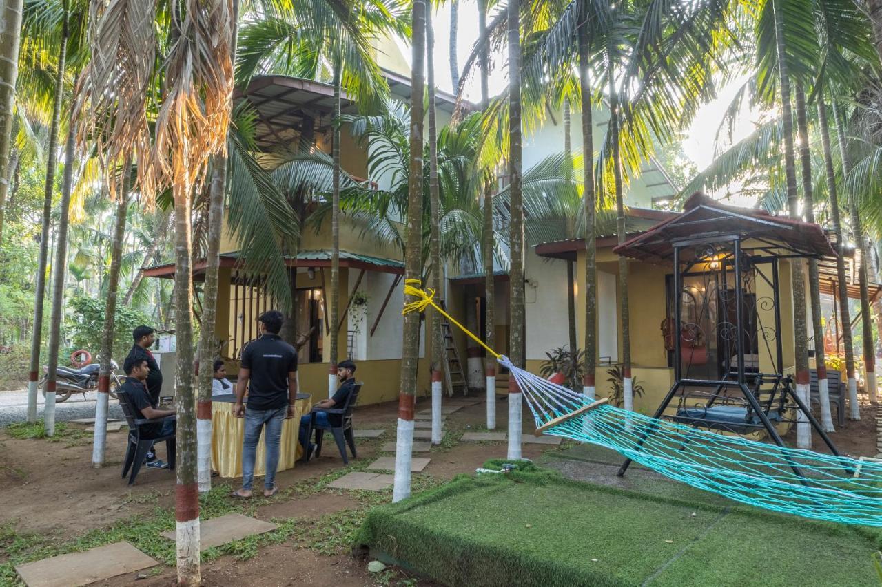 Coconut Beach Farm อลีบาก ภายนอก รูปภาพ