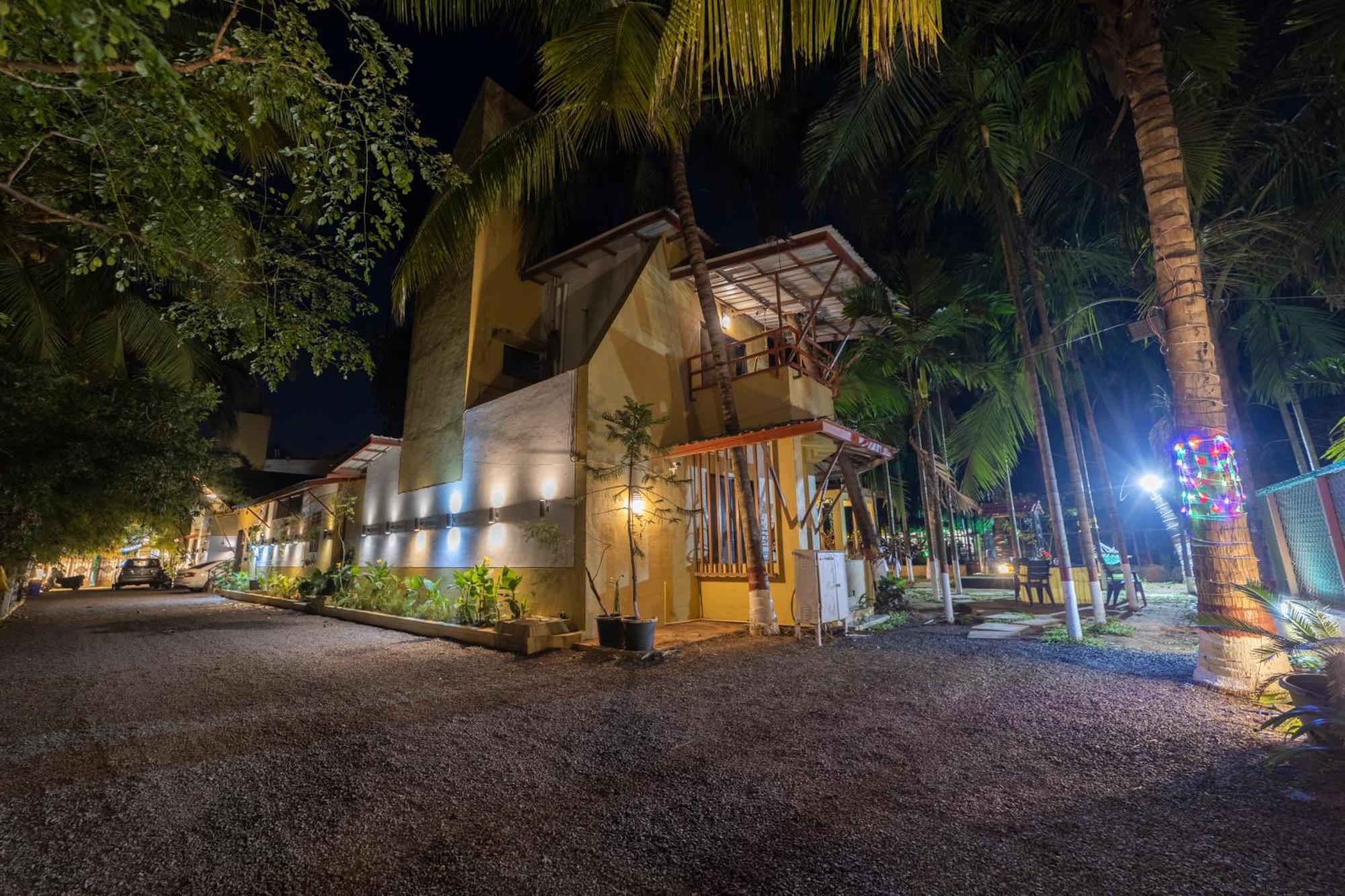 Coconut Beach Farm อลีบาก ภายนอก รูปภาพ