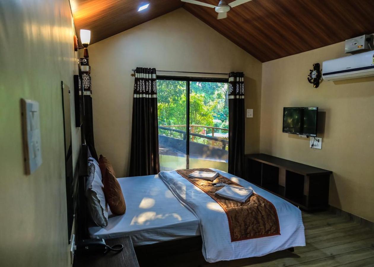 Coconut Beach Farm อลีบาก ภายนอก รูปภาพ